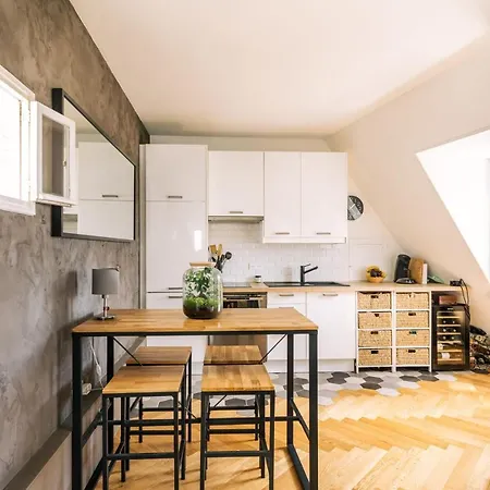 Guestready - Atypical And Quiet 2br Apt 16th Arron Apartment